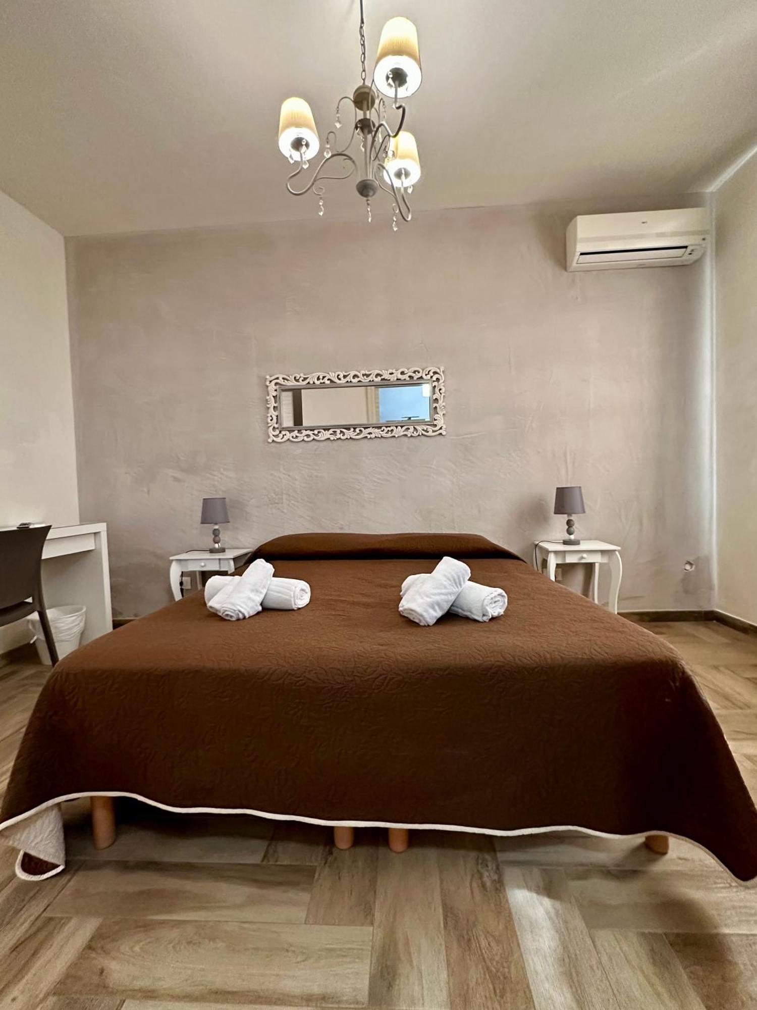 Cofanomare Bed & Breakfast กุสโตนาชี ห้อง รูปภาพ