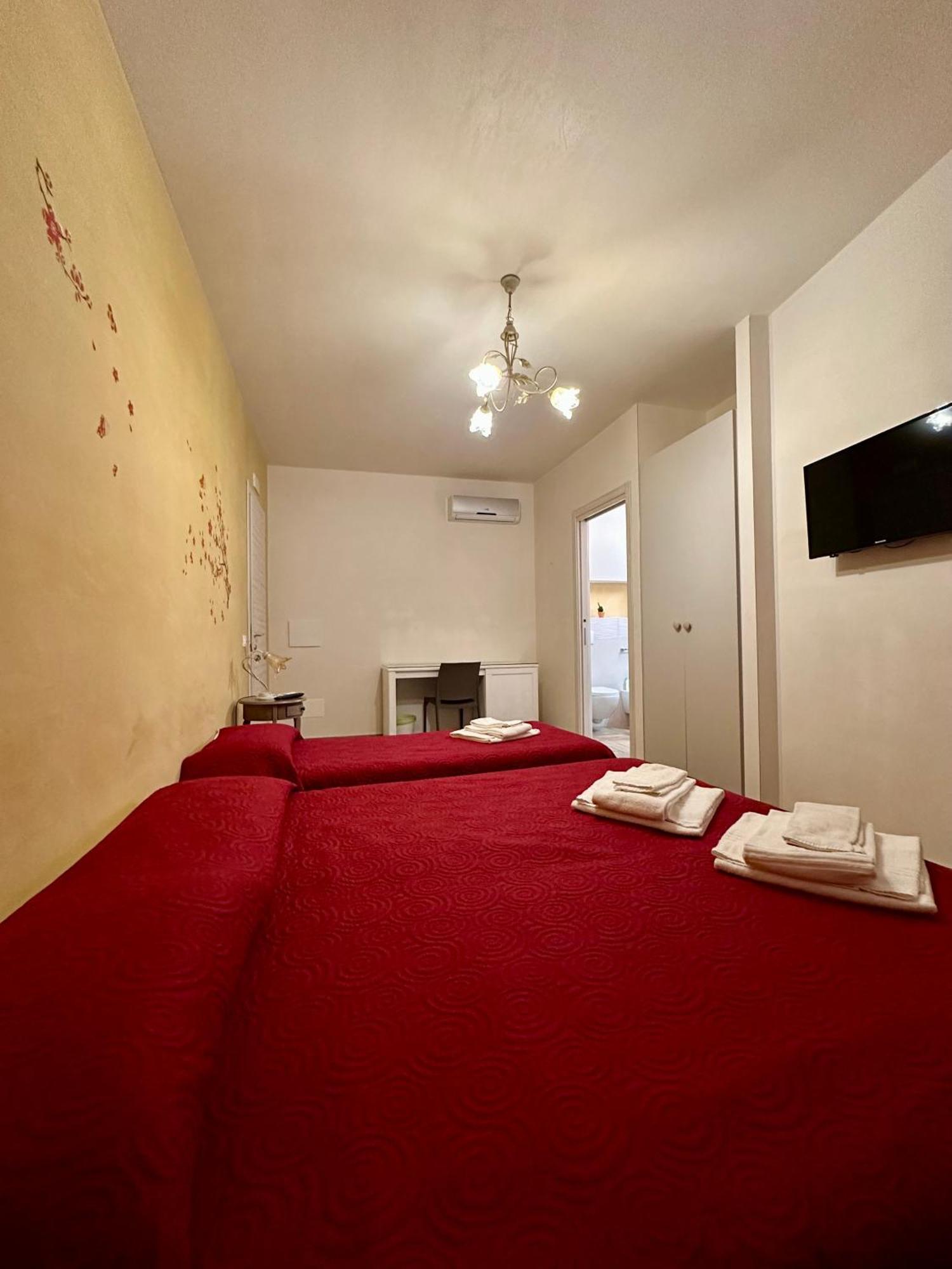Cofanomare Bed & Breakfast กุสโตนาชี ห้อง รูปภาพ